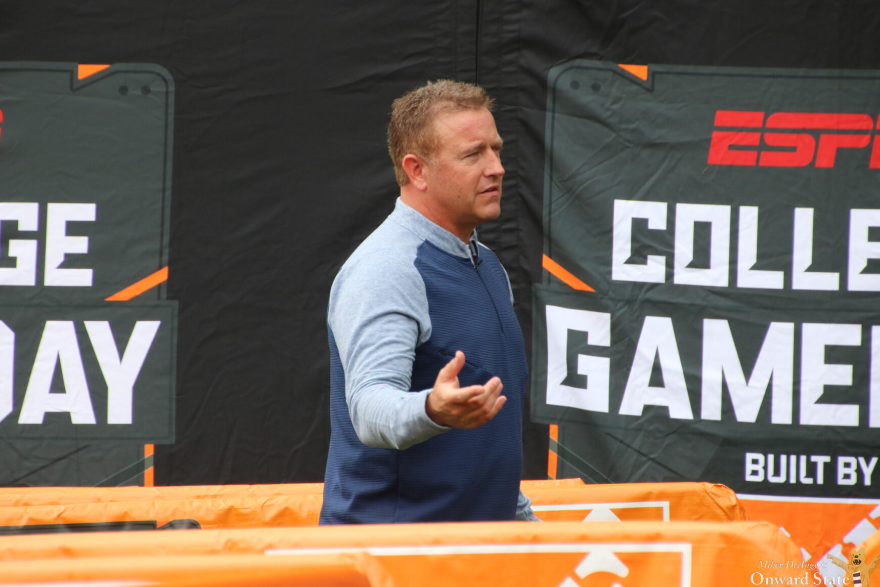 ESPN Unveils 2023 Rose Bowl Commentary Crew | Onward State