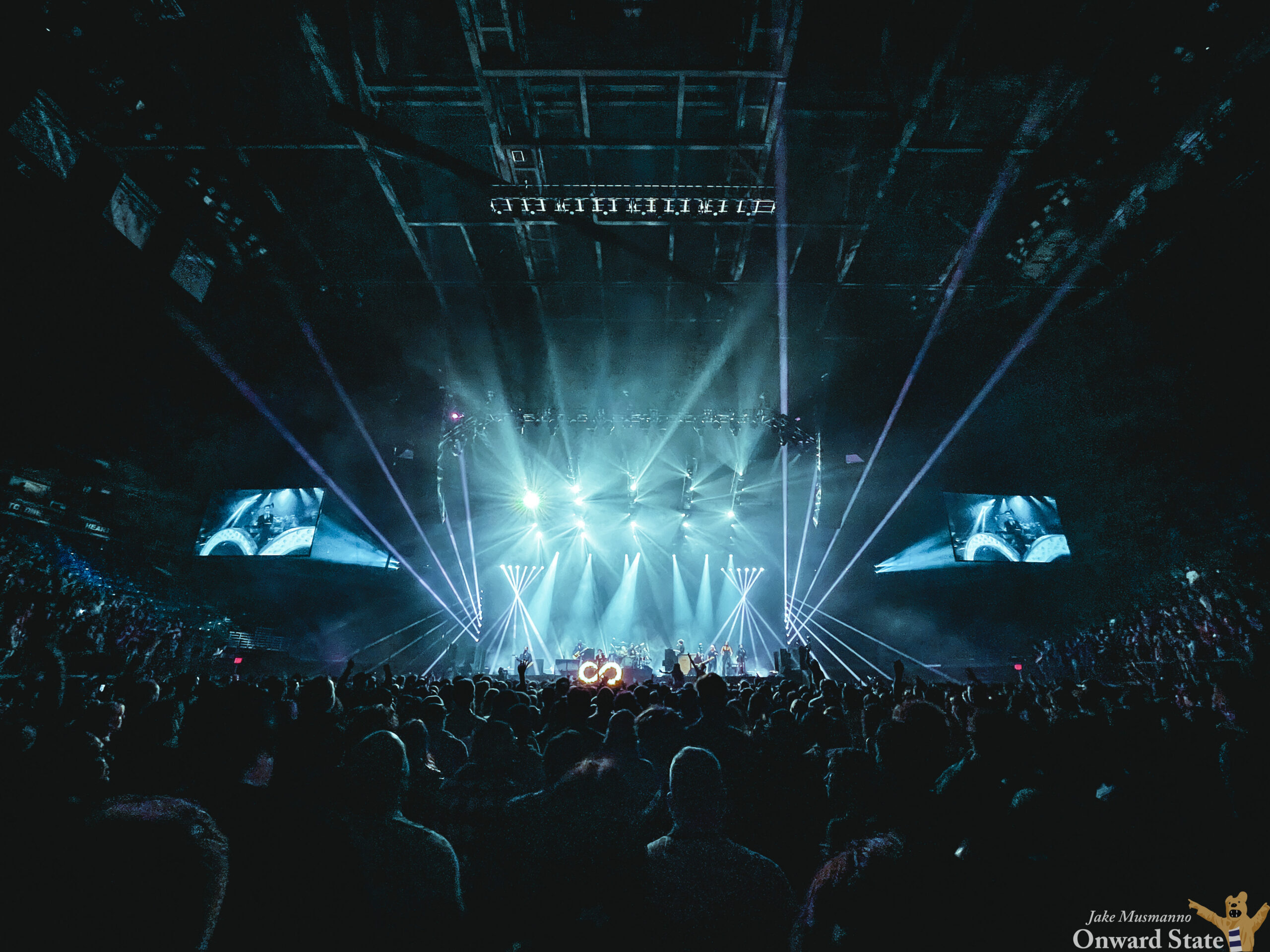 The Killers Brighten Up BJC With 'Killer' Performance | Onward State