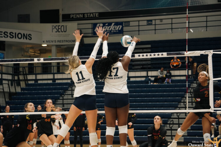Womens Volleyball vs Maryland 11/2