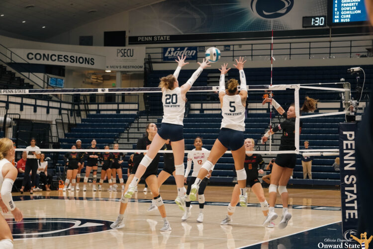 Womens Volleyball vs Maryland 11/2