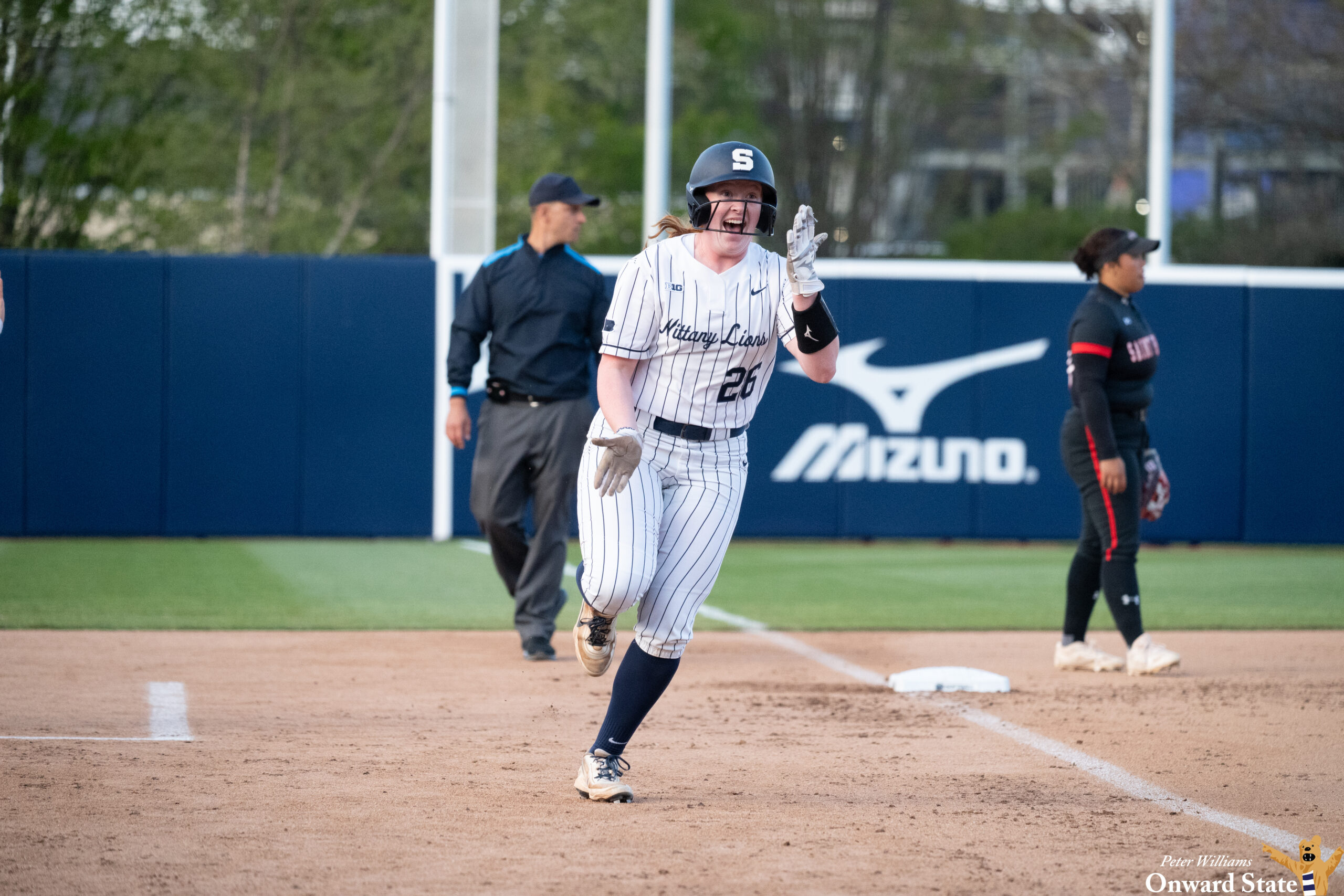 Penn State Sotball Buries Illinois 6-1