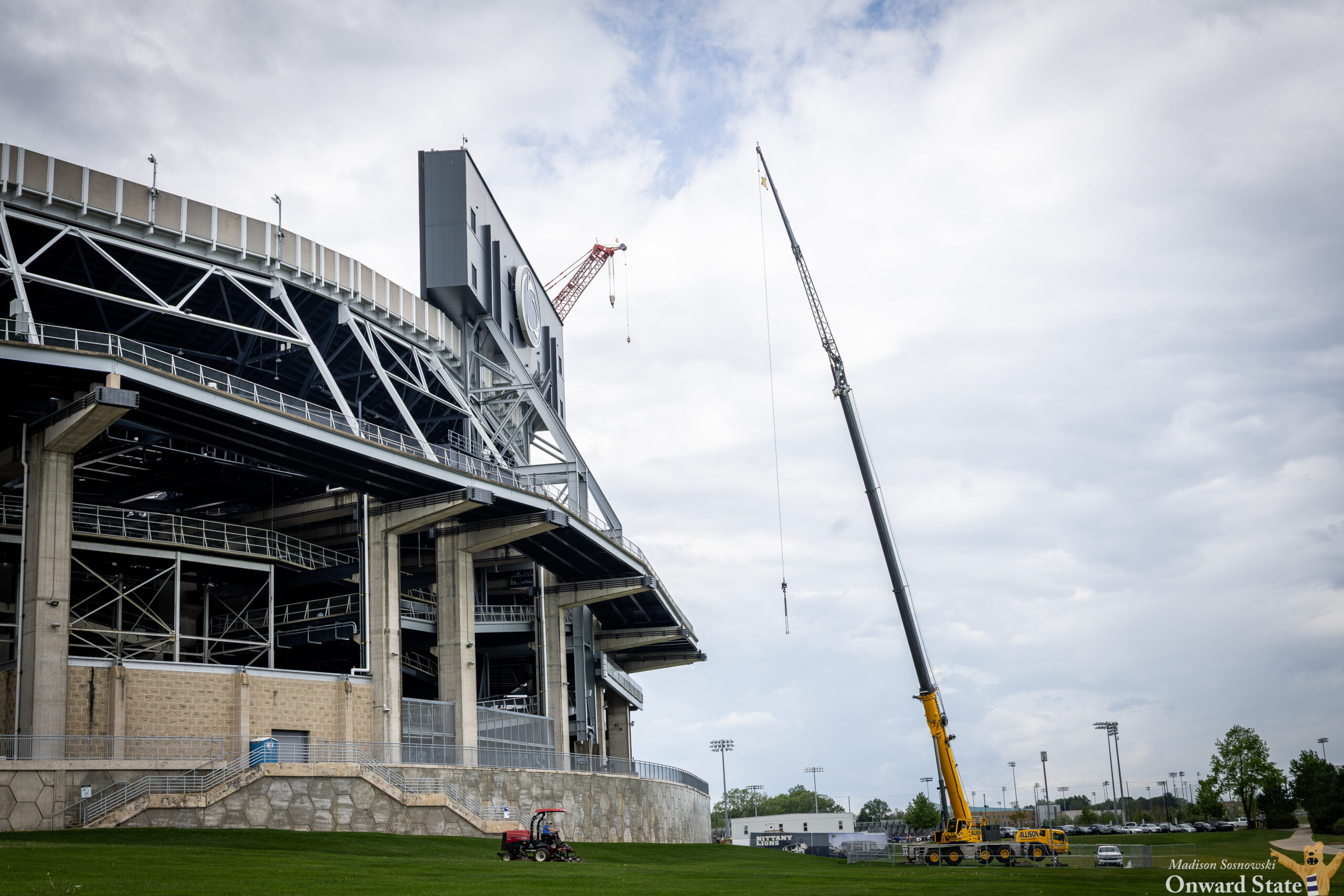 Penn State Athletics Names The GIANT Company As Official Grocery Partner