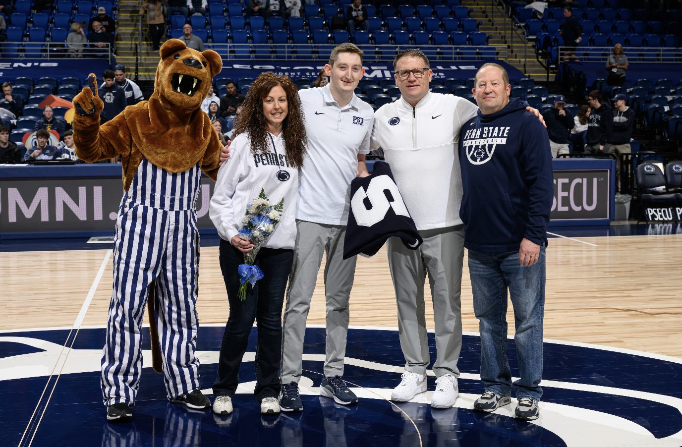 Alex Grumer Transitions from Student Manager to Staff at Penn State Basketball