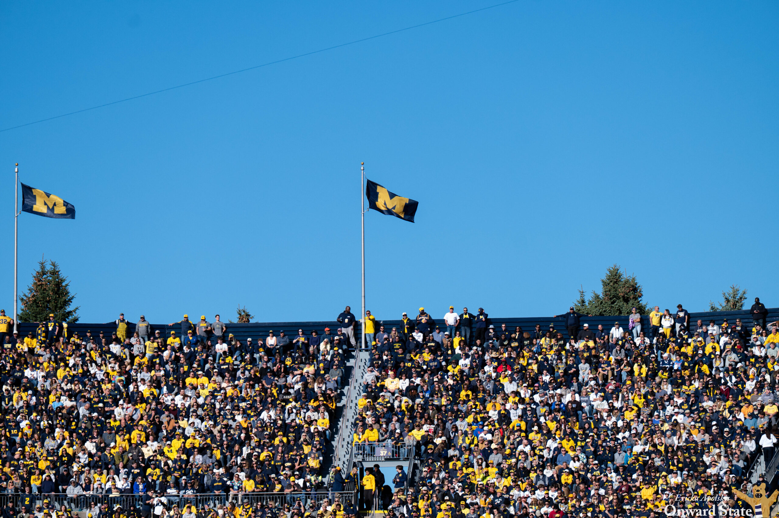 Michigan Defeats Penn State 21-18 in Close Matchup