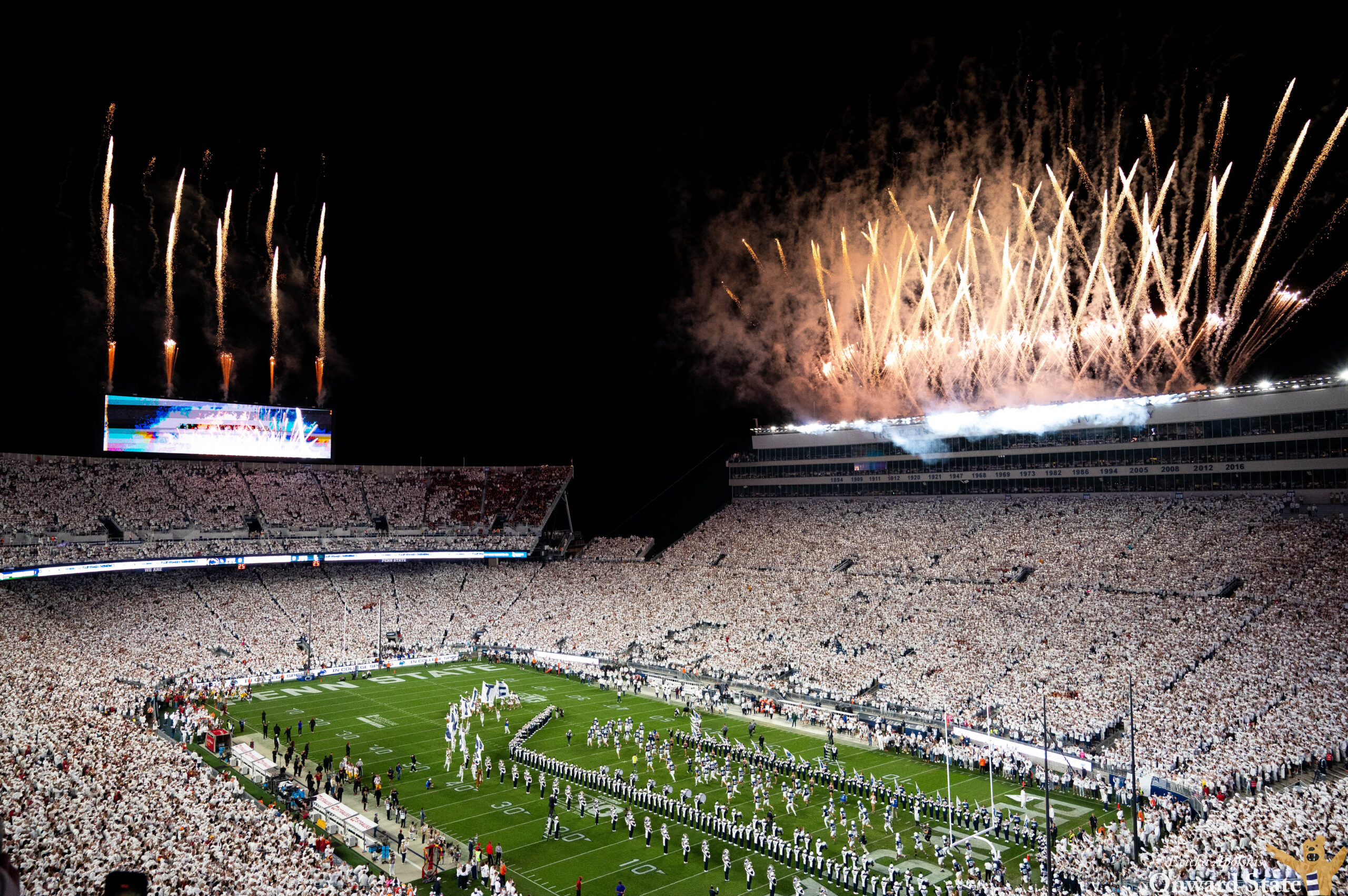 Freshmen Share Experiences from Their First Penn State White Out